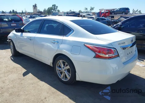 2014 Nissan Altima 2.5 Sv из США, поврежденный, VIN 1N4AL3AP1EC286123